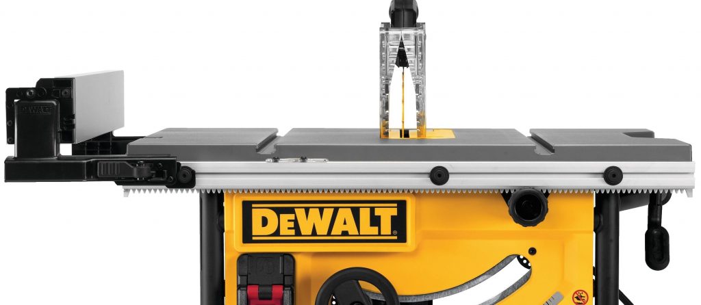 DeWalt DWE7491 Fence and Rack and Pinion details