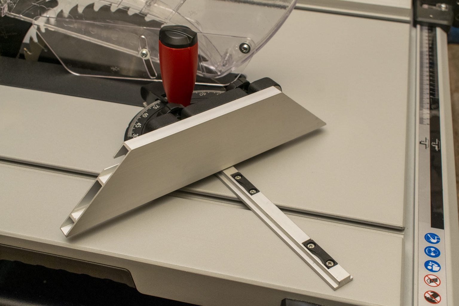 Bosch GTS 10 XC vs DeWalt DWE7492 vs Metabo TS 254 Flagship Table Saws Compared Machine Atlas