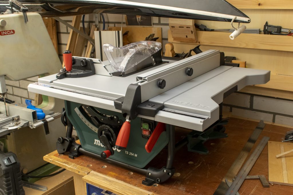 Metabo TS 254 M Table Saw Right View